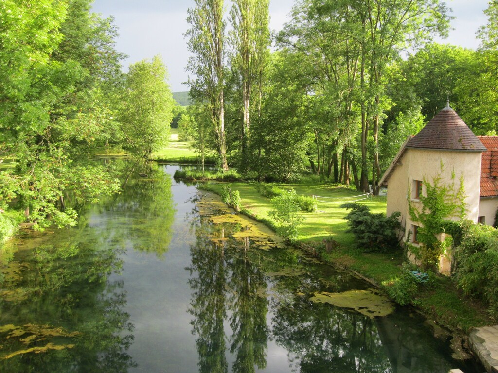 e475d0ed-6940-4cc3-a55f-7f6b7bb9f7b7