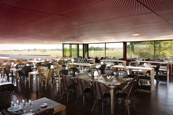 FLINT-LA-TERRASSE-ROUGE-Aménagement-intérieur-08-JKRS