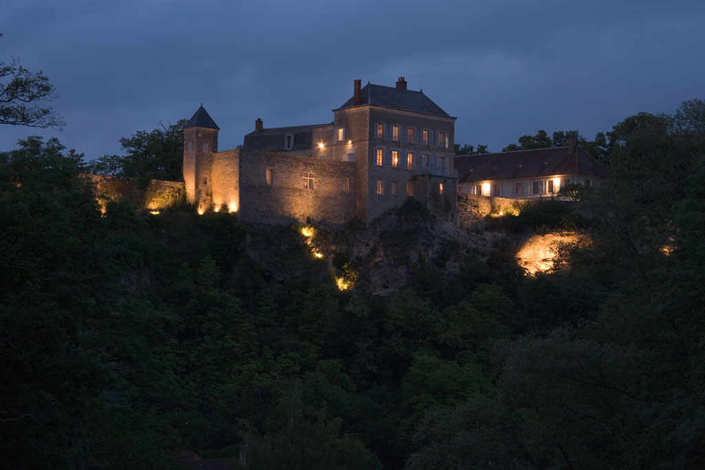 1m1r7912-exterior-evening-otooe-boe